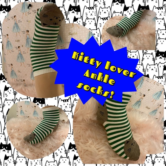 COPY - Kitty tiptoe cat lover ankle socks - Picture 1 of 6